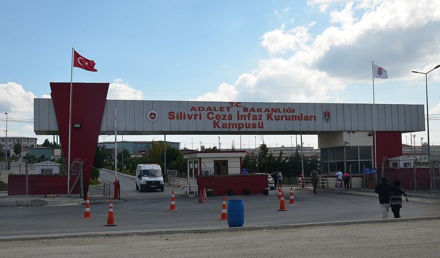 İBB davasında 9 kişi daha tahliye edildi