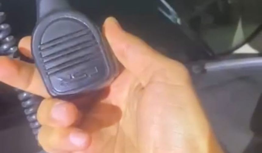 Malatya'da polis, usulsüz ikaz sistemi bulunan aracı trafikten men etti