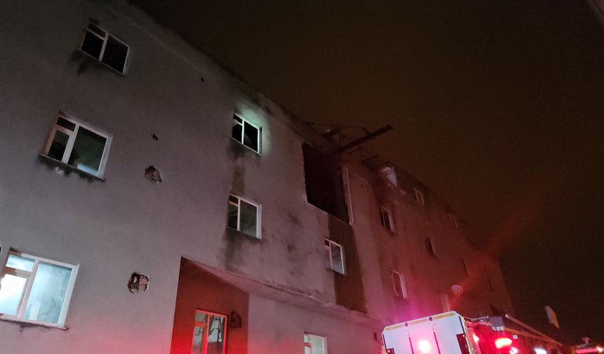 Arnavutköy’de iş yerinde korkutan yangın: 3 yaralı