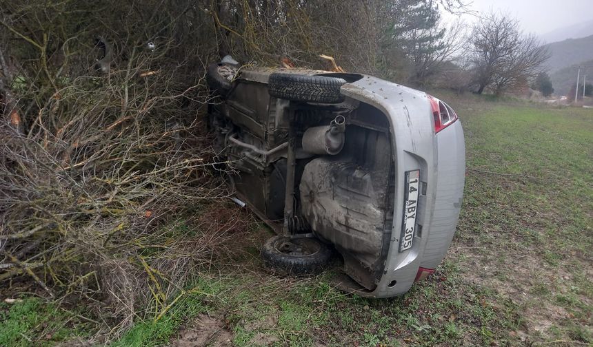 Direksiyon hakimiyetini kaybeden araç metrelerce sürüklendi