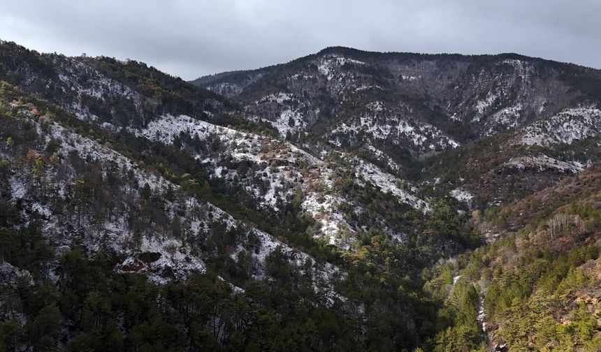 Kızılcahamam’da kar yağışı etkili oldu