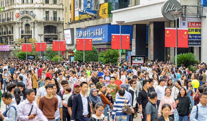 Nüfusu düşen Çin'de, doğum masraflarına devlet desteği