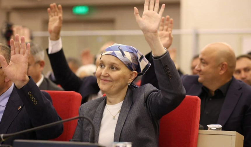 Şehzadeler Belediye Başkanı Gülşah Durbay entübe edildi