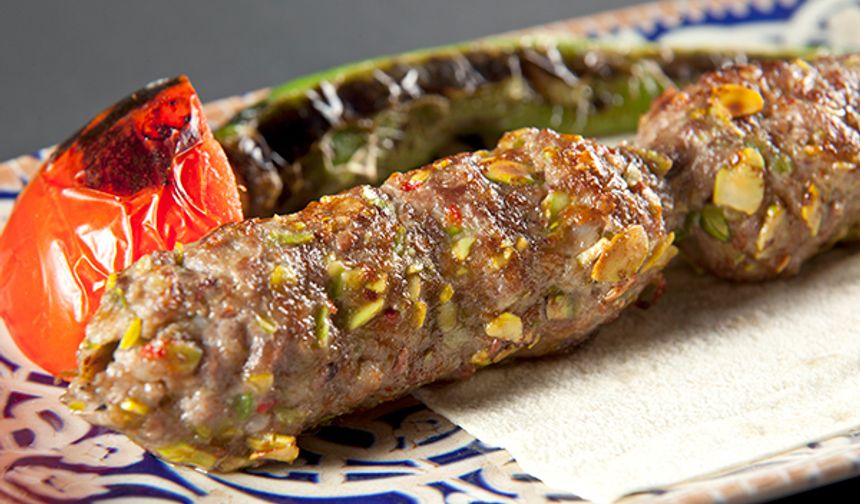 MasterChef Türkiye tarzı fıstıklı kebap nasıl yapılır?
