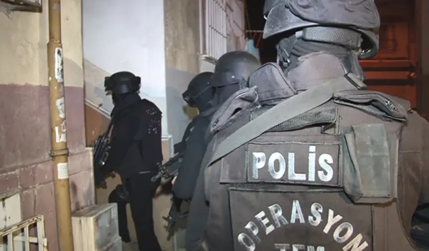 3 ilde eş zamanlı DEAŞ operasyonu: 9 gözaltı