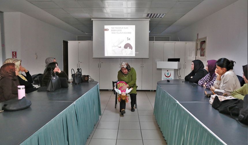 Keçiören’de çocuk gelişimi ve sağlık eğitimi verildi