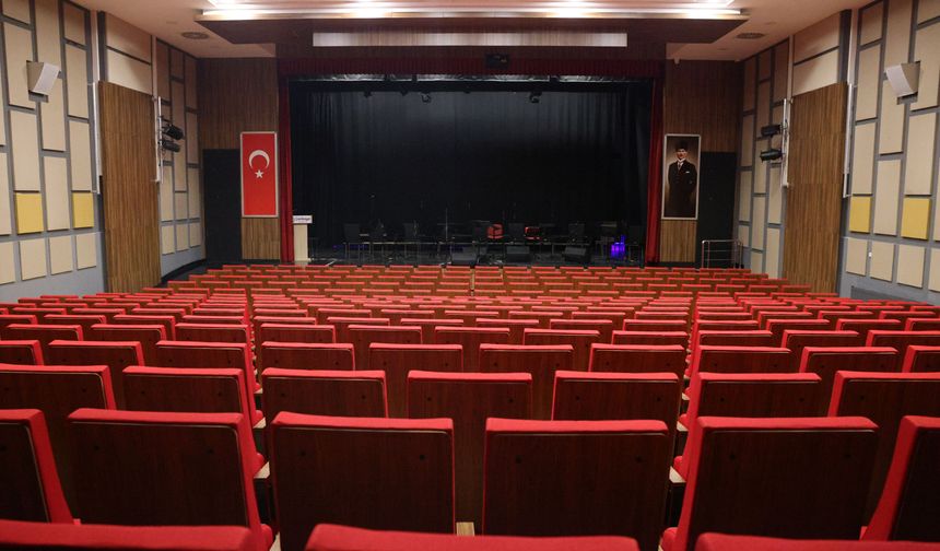 Çankaya’daki Yılmaz Güney Sahnesi baştan aşağı yenilendi