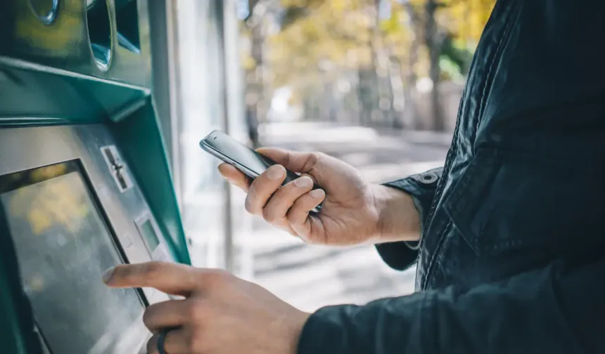 ATM’lerde para çekme ve yatırma limitleri değişti