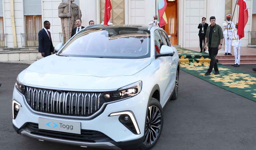 Erdoğan’dan Etiyopya Başbakanı Abiy Ahmed’e Togg hediyesi