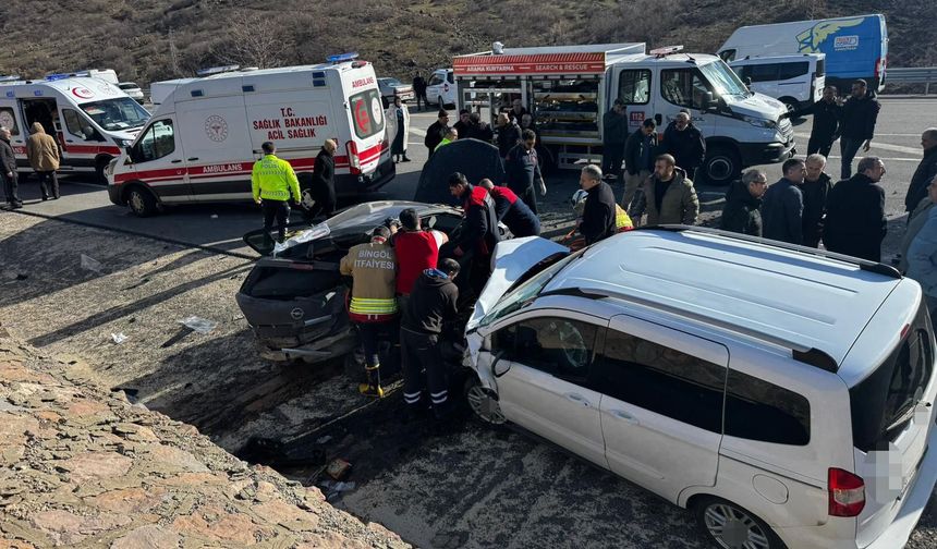 Bingöl'de feci kaza can aldı