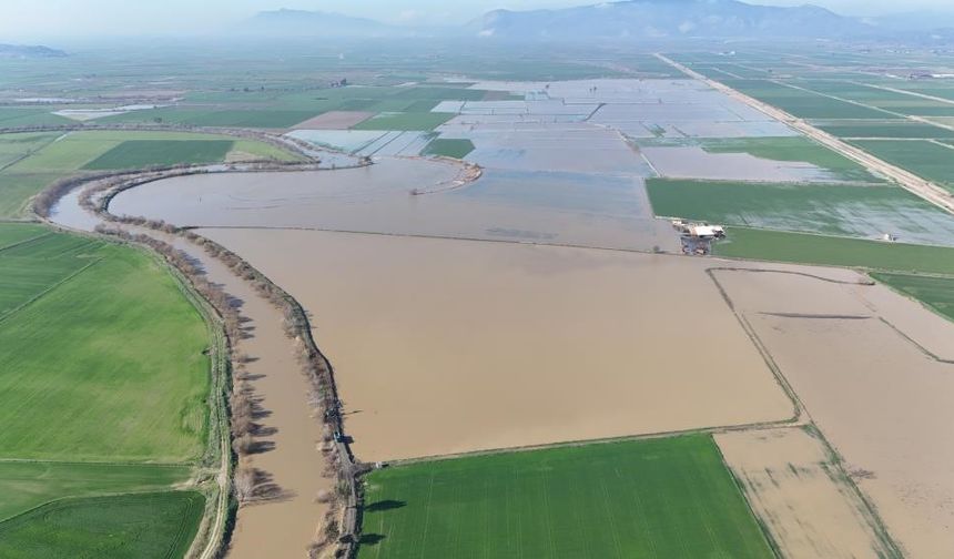 Büyük Menderes Nehri’nde sel alarmı: Vatandaşlar uyarıldı