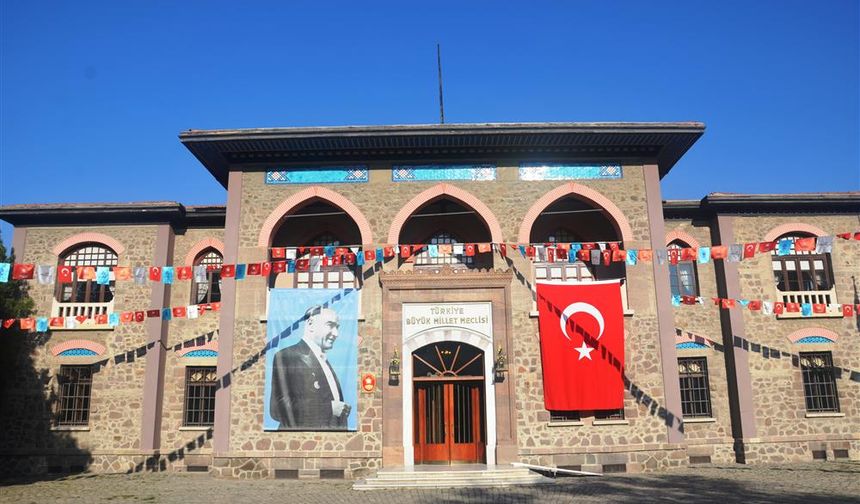 Cumhuriyet Müzesi: Türk Siyasi Tarihine ışık tutan yapı