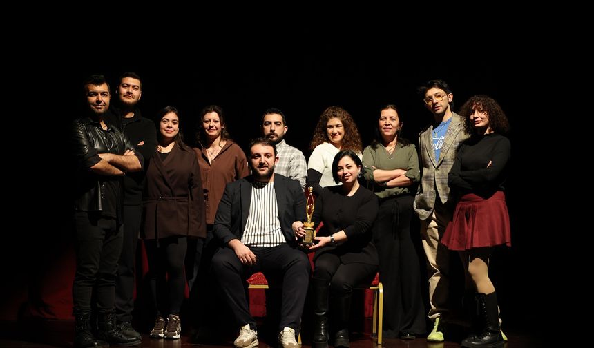 Merkezefendi Belediyesi, çocuk tiyatrosuna katkısıyla ödül aldı