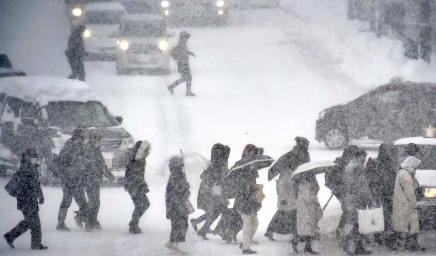 Japonya’da yoğun kar felaketi: Can kaybı 46’ya yükseldi