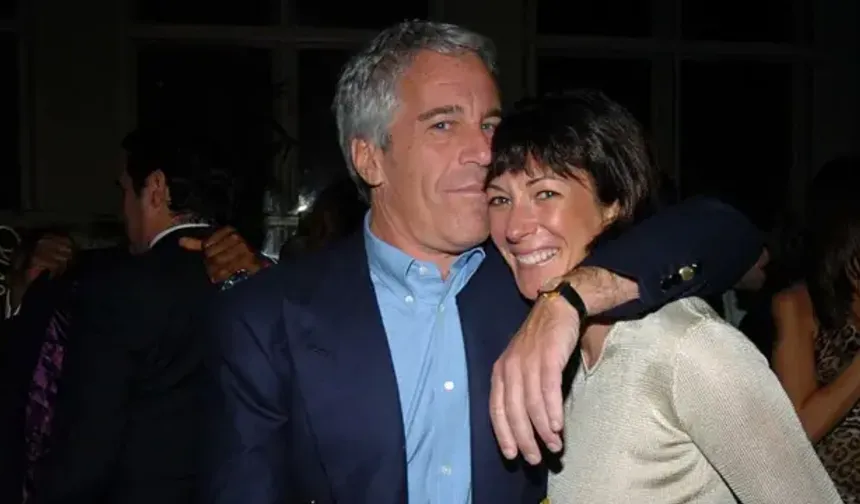 Epstein'in sır küpü Ghislaine Maxwell, mahkemeye konuşmadı
