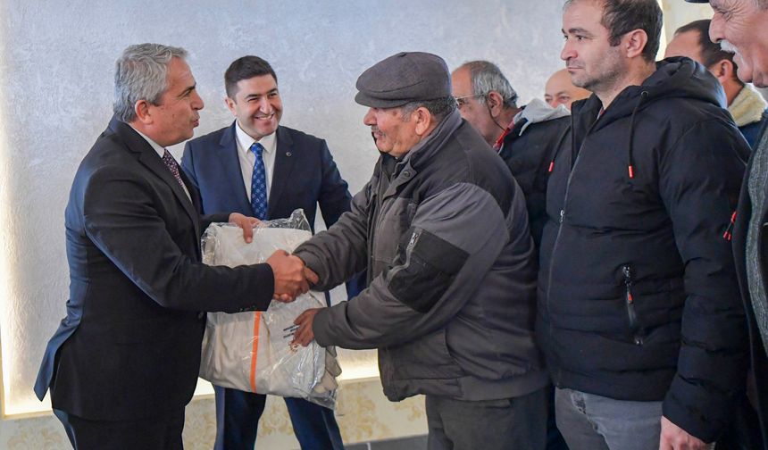 Güdül ve Şereflikoçhisar’da arıcılık eğitimi