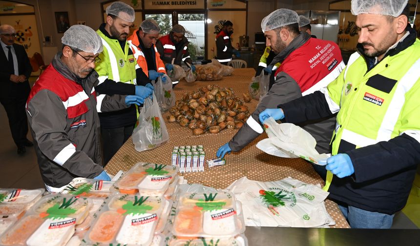 Mamak’ta 687 haneye düzenli sıcak yemek