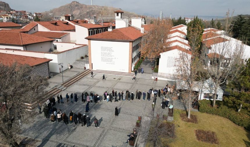 Mukaddes Emanetler Sergisi’ne 1,5 milyon ziyaretçi