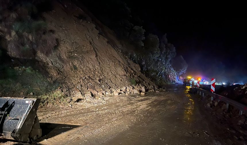 Nazilli’de aşırı yağış heyelanlara yol açtı, ekipler seferber oldu
