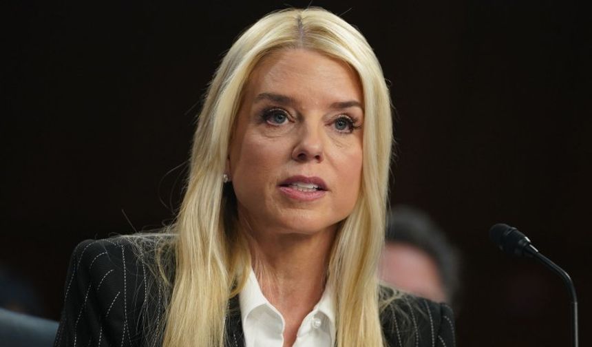 ABD Adalet Bakanı Bondi, Epstein ifadesinde eleştirildi