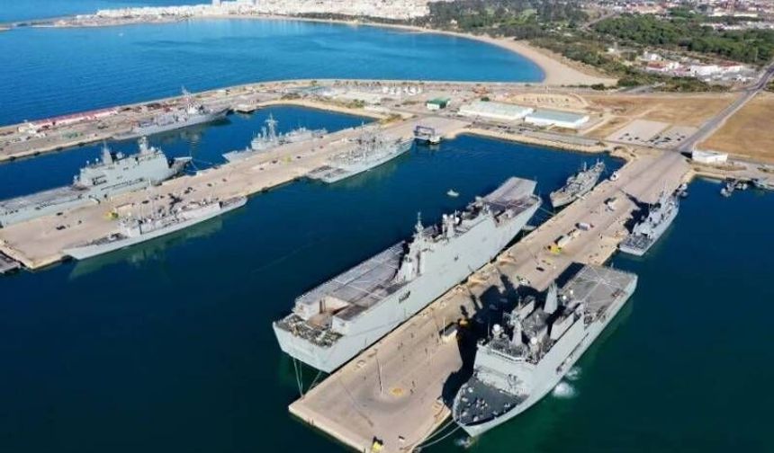 Trump'tan üslerini ABD'ye açmayan İspanya'ya ticaret tehdidi