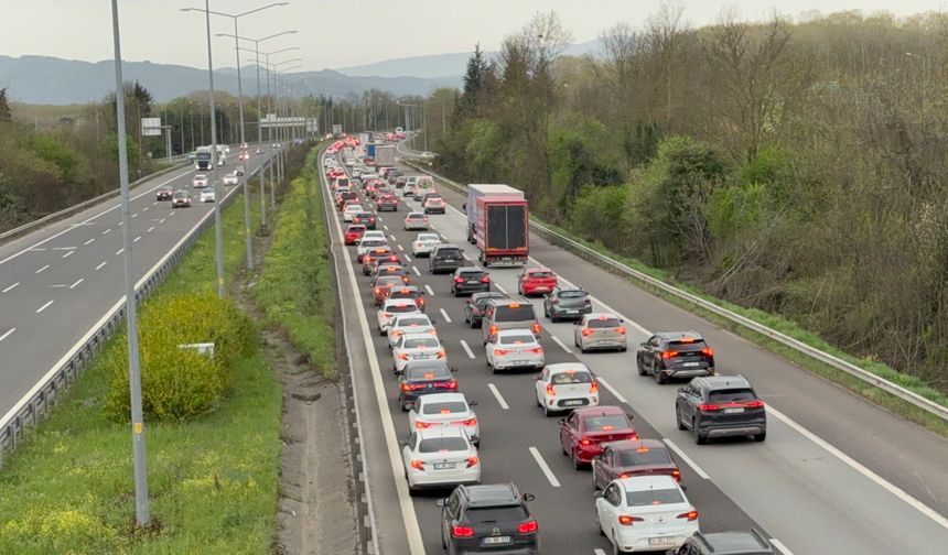 Düzce’de ağır taşıtlara bayram yasağı