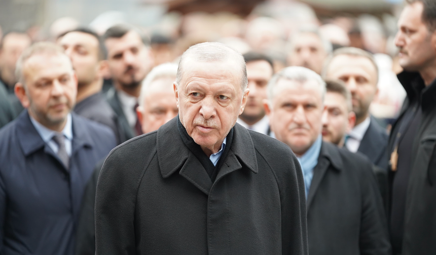 Cumhurbaşkanı Erdoğan Rize’de bayram namazını kıldı