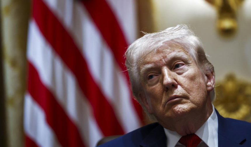 Trump: İran isteyince saldırıları 10 gün erteledik