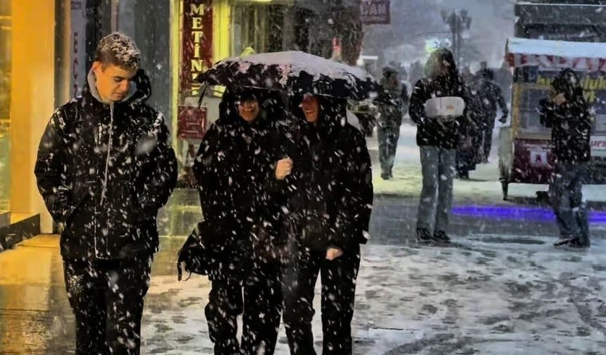Erzurum ve çevresi için kar ve buzlanma uyarısı