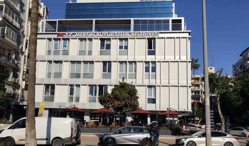 Mersin Büyükşehir Belediyesi’nde rüşvet ve ihale operasyonu
