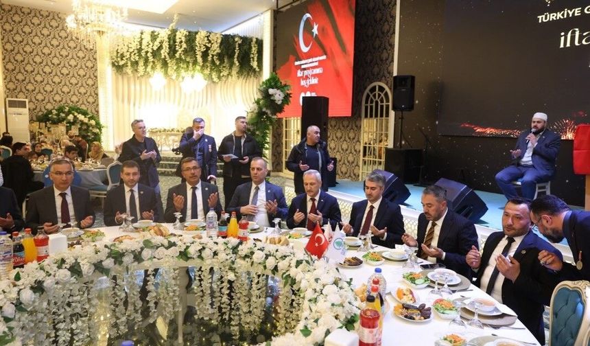 Pursaklar’da şehit aileleri ve gazilerle iftar buluşması