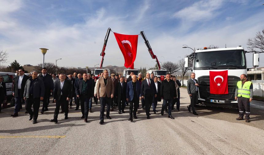 Yenimahalle Belediyesi filosuna 83 yeni araç