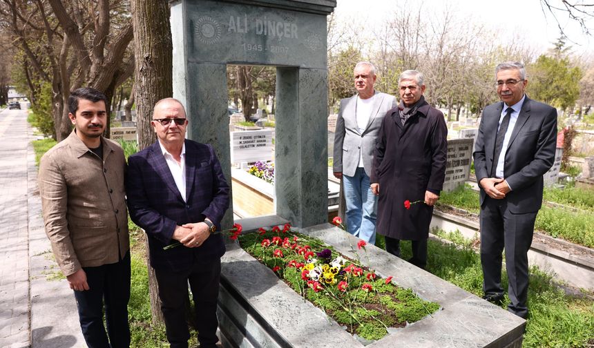 Ali Dinçer ölümünün 19. yılında anıldı