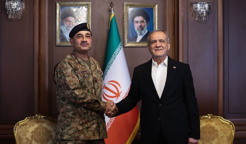 Pezeşkiyan: İran bölgede kalıcı barıştan yana