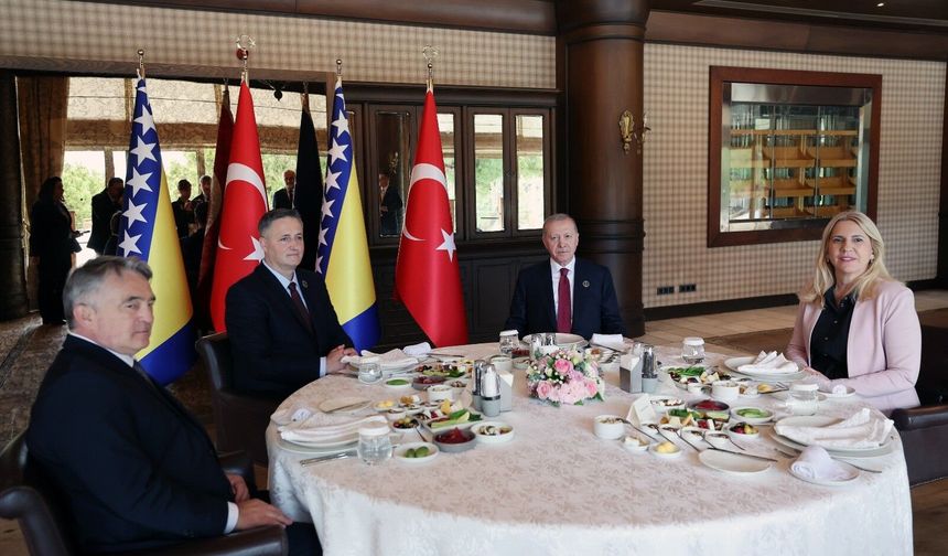 Cumhurbaşkanı Erdoğan Bosna Hersek liderleriyle görüştü