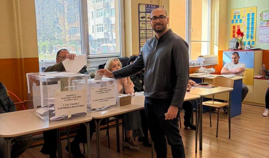 Bulgaristan 5 yılda 8’inci kez sandık başında