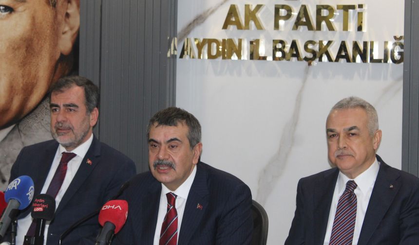 Bakan Tekin’den muhalefete eleştiri: Boş konuşuyorsunuz