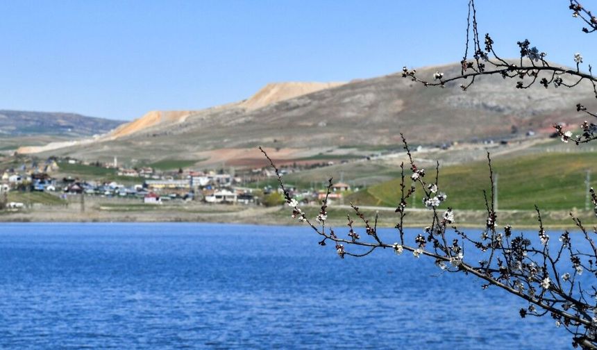 Kızılca Göleti yeniden hayat buldu