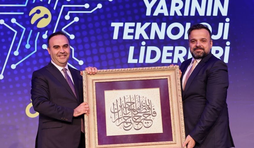 Bakan Kacır: Teknoloji girişimlerinin sermayesi akıl ve fikir gücüdür