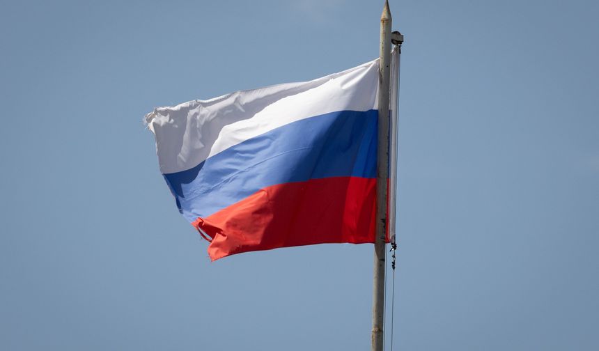 Rusya seçimlerinde Putin'in partisi sandalye rekoru kırdı
