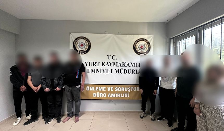 Ankara Akyurt’ta polis ekiplerinden narkotik baskın