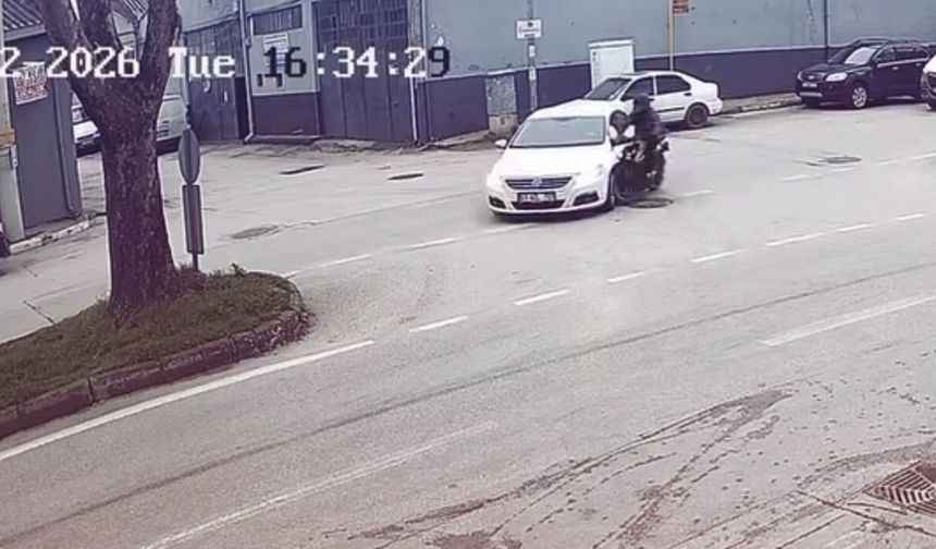 Bursa’da otomobil ile motosiklet çarpıştı