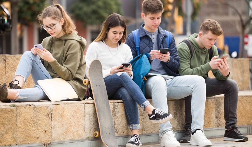 YouTube, Snap ve TikTok gençlerde bağımlılık iddiasında uzlaştı