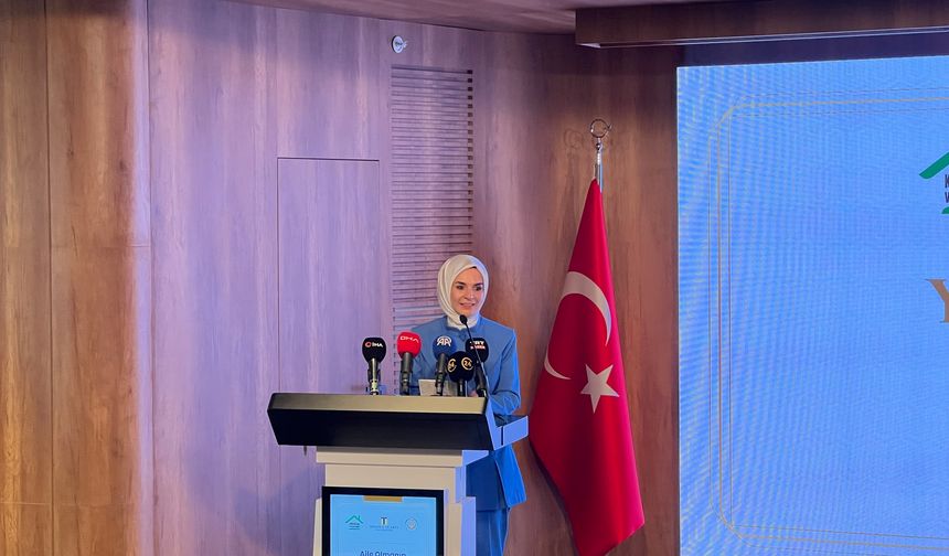 Koruyucu aileler 11 bin 22 çocuğa umut oluyor