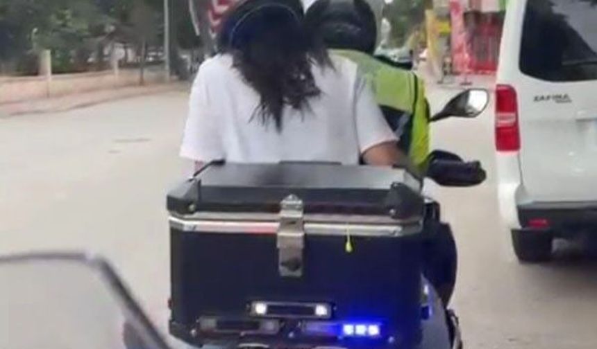Okulu karıştıran öğrencileri polis sınava yetiştirdi