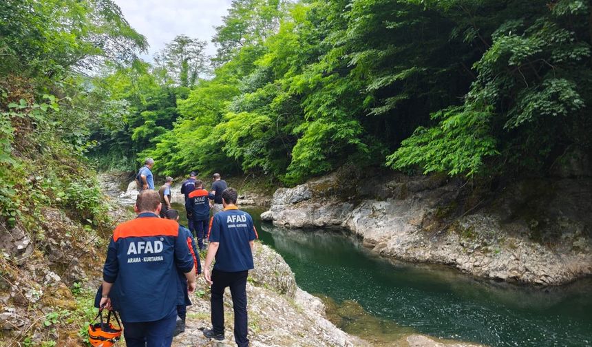 Ordu’da ırmağa düşen adam hayatını kaybetti