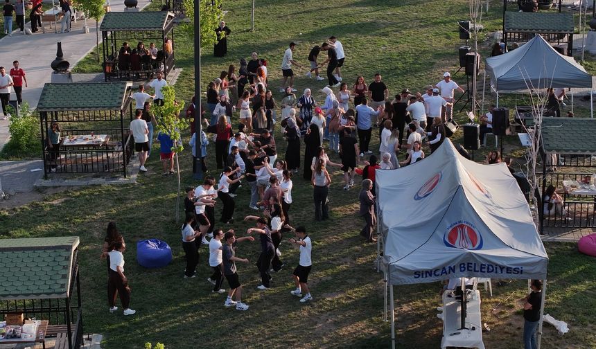 Sincan Park'ta YKS öğrencilerine piknik buluşması