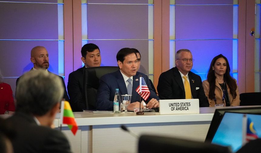 ABD Dışişleri Bakanı Rubio: İran anlaşma için yalvarıyor
