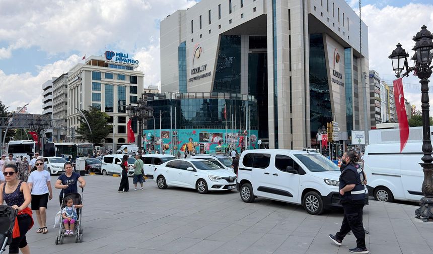 Kızılay Meydanı’nda zirve öncesi yoğun denetim