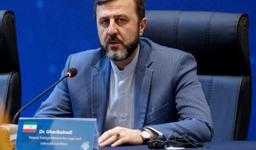 İran: Hürmüz’de yeni rota karasularımızdan geçecek